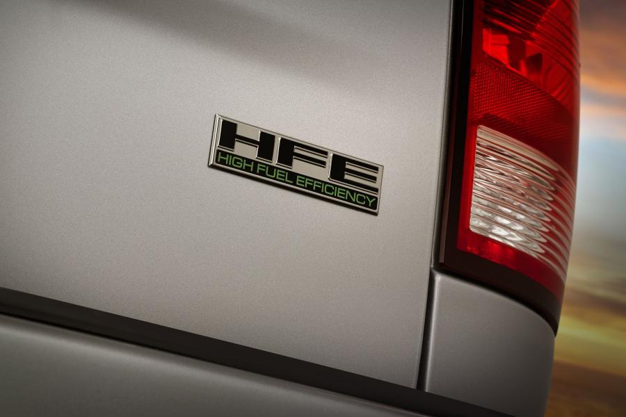  Dodge Ram 1500 EcoDiesel HFE Quad Cab 2015 года  (фото 4 из 4)